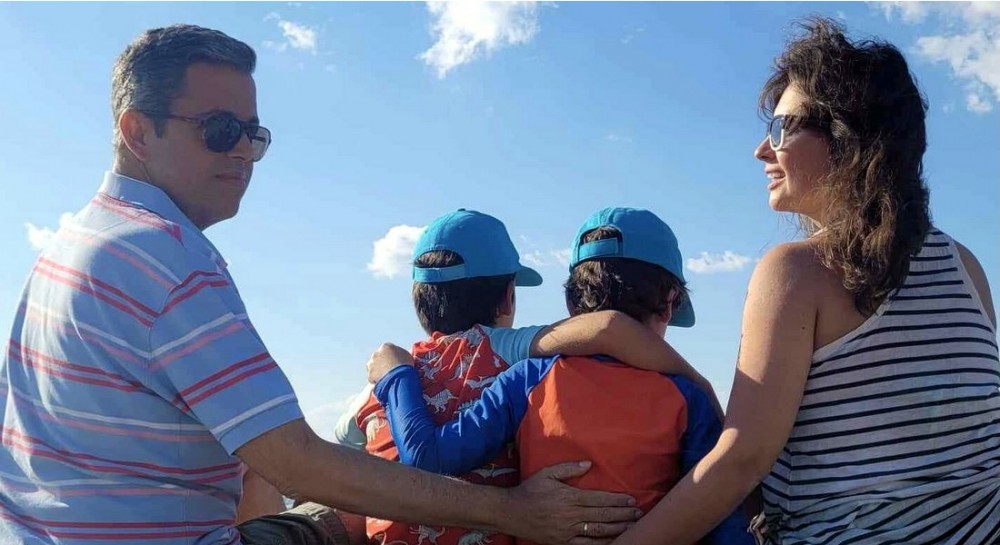ΣΥΜΕΩΝ ΚΕΔΙΚΟΓΛΟΥ: Τρυφερή φωτογραφία από τις οικογενειακές διακοπές του βουλευτή Εύβοιας