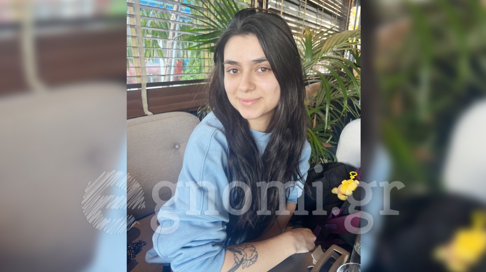 Η Έλενα μαγνητίζει τα βλέμματα με το υπέροχο τατουάζ της!