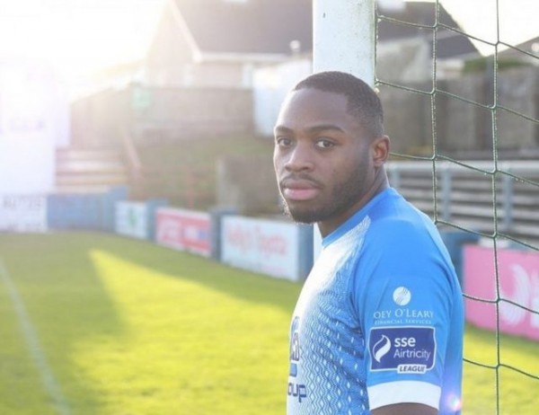 ΑΟ ΧΑΛΚΙΣ: Σκόραρε ο Κάμερον και ...Σιδεράκης κάτω από τα δοκάρια