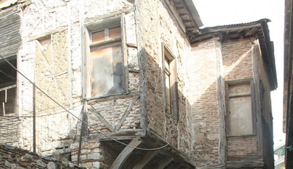 ΣΠΙΤΙ ΤΗΣ ΟΔΟΥ ΠΑΙΔΩΝ ΧΑΛΚΙΔΑ: Βρέθηκαν λεφτά για τις αναγκαίες εργασίες