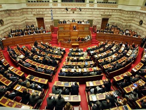 Μαθητές από τα Πολιτικά πήγαν στη Βουλή