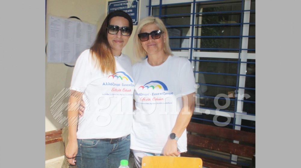 Η Τόνια Σκαρλά είχε βοήθεια απ' τη μαμά