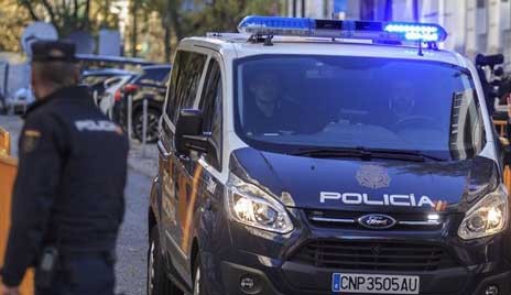 Νεκρή βρέθηκε μητέρα και ο 10χρονος γιος της μέσα σε χαράδρες