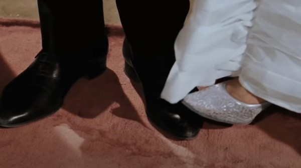 Γάμος μετατράπηκε σε ρινγκ επειδή η νύφη πάτησε το πόδι του γαμπρού