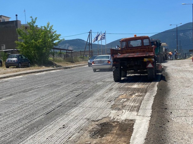ΧΑΛΚΙΔΑ: Eργασίες ασφαλτόστρωσης σε τμήμα της Λεωφόρου Κ. Καραμανλή