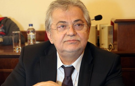 Συνεχίζονται οι φήμες για κατάργηση του ΙΚΑ Αλιβερίου και Κύμης