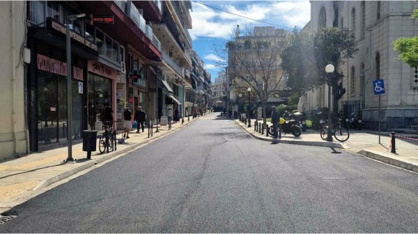 ΧΑΛΚΙΔΑ: Ολοκληρώθηκε η ασφαλτόστρωση της οδού Αντωνίου – Πότε παραδίνεται ο δρόμος στην κυκλοφορία