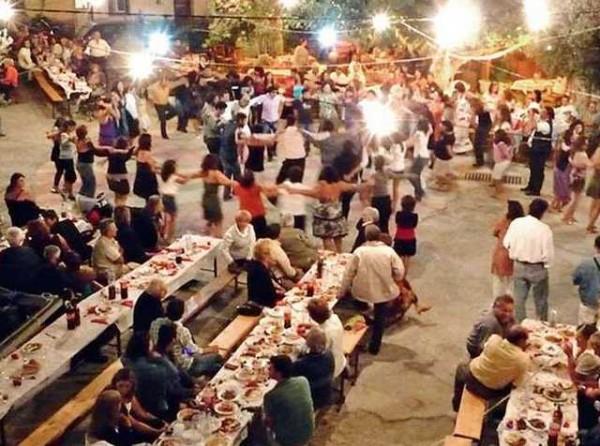 ΤΡΙΑΔΑ ΕΥΒΟΙΑΣ: Πρόστιμο 3000 ευρώ και 15νθήμερο λουκέτο σε κατάστημα