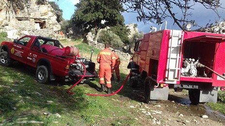 Ξέσπασε πυρκαγιά στο Βατήσι Καρύστου