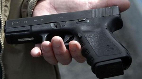 Με SMS ή email θα υπενθυμίζεται στους κατόχους πυροβόλων όπλων να ανανεώσουν την άδειά τους