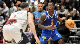 Σάλος με το φάουλ που δεν δόθηκε υπέρ της ΑΓΕΧ στον αγώνα με τον Βίκο Ιωαννίνων (VIDEO)