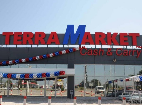 Ανοιξε το πρώτο Cash & Carry ο Μαρινόπουλος