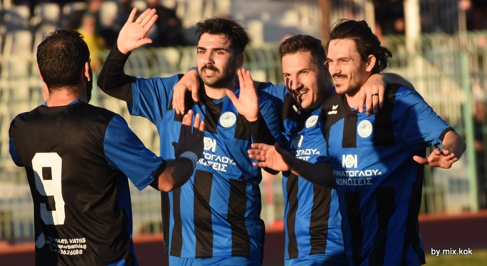 ΑΟΧ-ΜΑΡΜΑΡΙ 5-0: Γκολ και πανηγυρισμοί από την πρώτη νίκη της Χαλκίδας