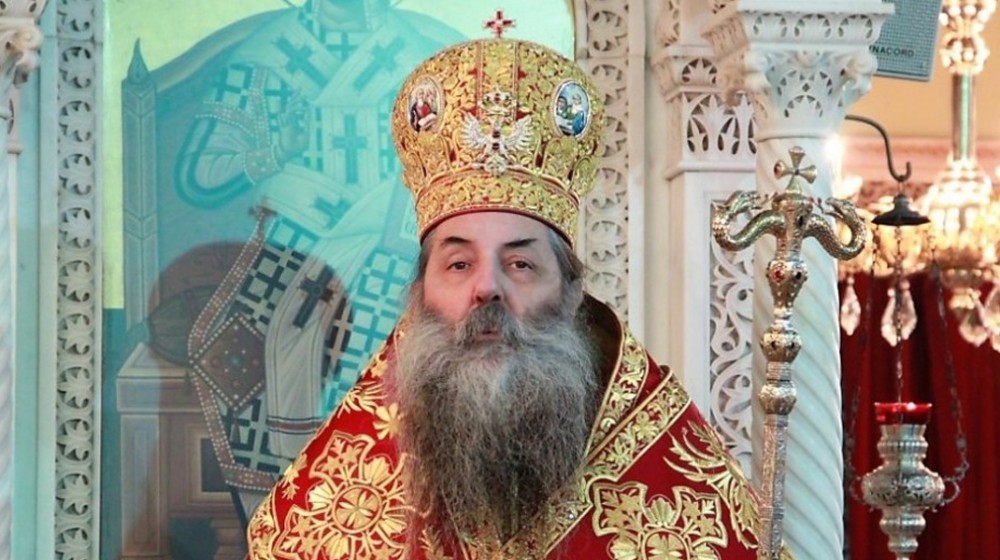 Ο Μητροπολίτης Πειραιώς διώχνει από την Εκκλησία τους βουλευτές που ψήφισαν υπέρ του γάμου των ομόφυλων ζευγαριών