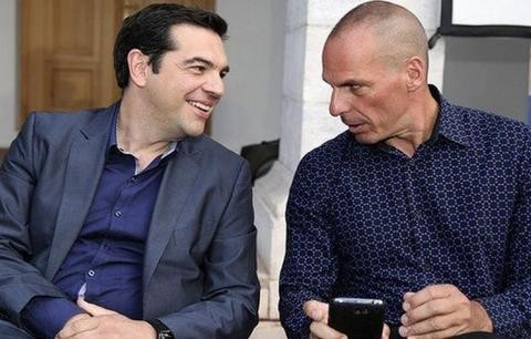 BINTEO: Η εξομολόγηση του Βαρουφάκη το βράδυ του δημοψηφίσματος - Τι είπε στον Τσίπρα