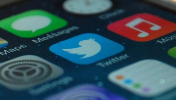 Αγοράζει νέα διαφημιστική εταιρεία