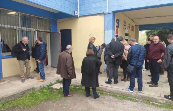 ΕΠΑΛ ΧΑΛΚΙΔΑΣ: Τρέχει και δεν φτάνει η Βάκα για να λύσει το σοβαρό κτηριακό πρόβλημα