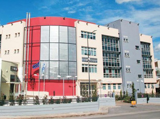 ΧΑΛΚΙΔΑ: Κινητοποίηση στο Διοικητήριο από κατοίκους του Ληλαντίου