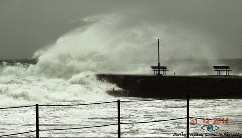 Καιρός: Οι θυελλώδεις άνεμοι τα ξημερώματα έπνεαν με 143 χλμ/ώρα στη νότια Εύβοια