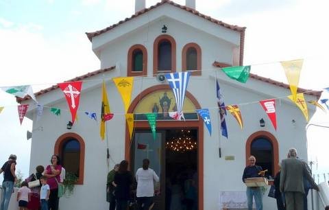 ΧΑΛΚΙΔΑ: Χριστουγεννιάτικο μπαζάρ με χορούς και κάλαντα