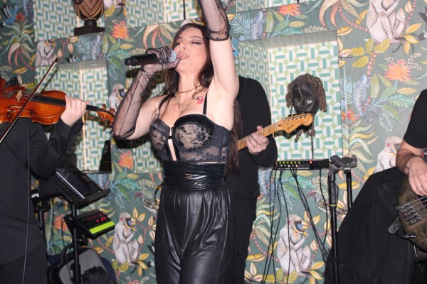 ΣΥΛΛΟΓΟΣ ΚΑΤΑΣΤΗΜΑΤΑΡΧΩΝ ΕΣΤΙΑΣΗΣ ΕΥΒΟΙΑΣ: Πλήθος κόσμου και πολύ κέφι στην κοπή της πίτας (VIDEO)