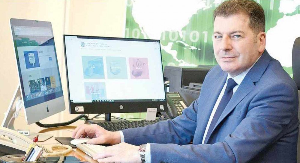 Απατεώνες στέλνουν μήνυμα με δήθεν αποστολέα τον Διευθυντή της Δίωξης Ηλεκτρονικού Εγκλήματος